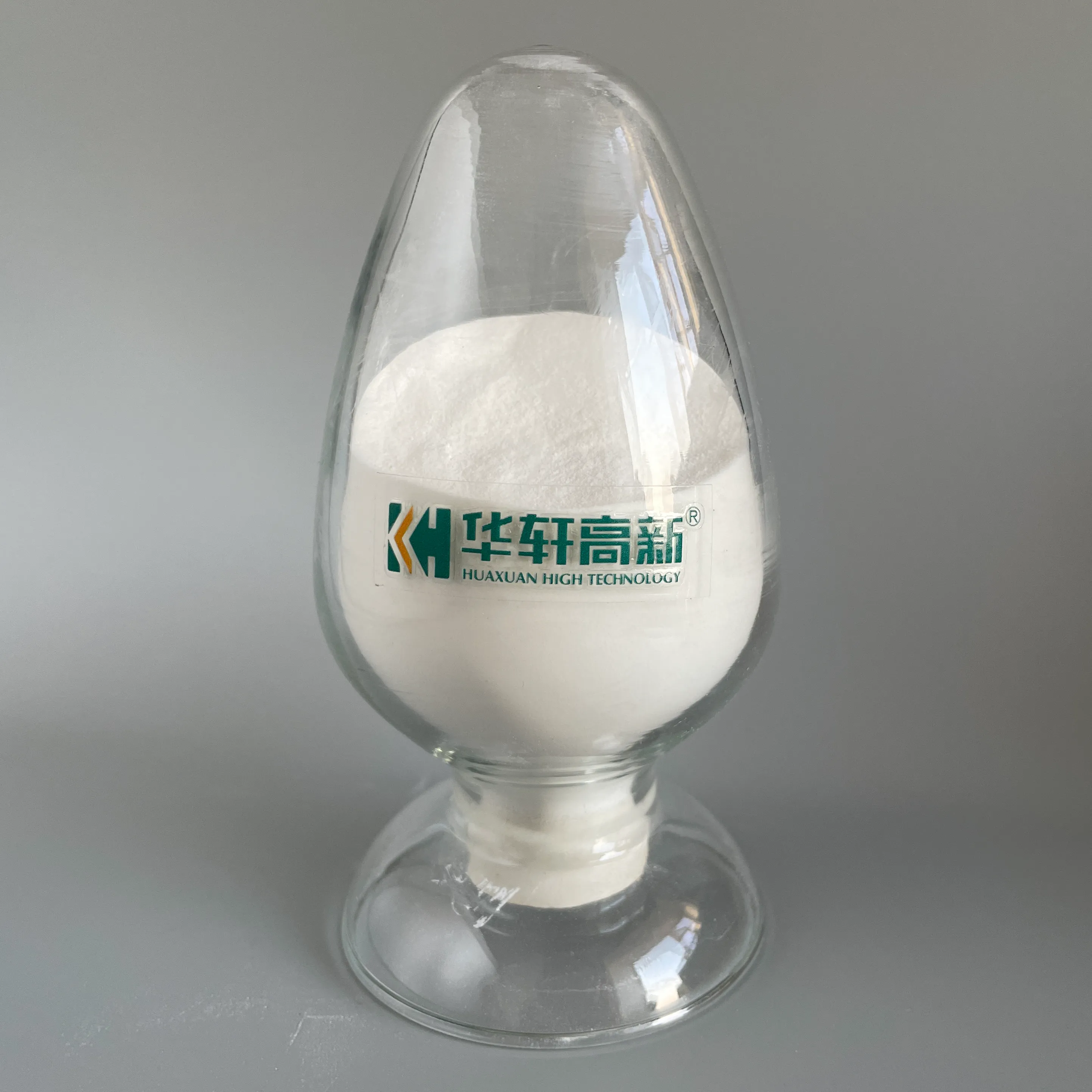 PC-733E polycarboxylate superplasticizer powder sample in transparent laboratory display bottle