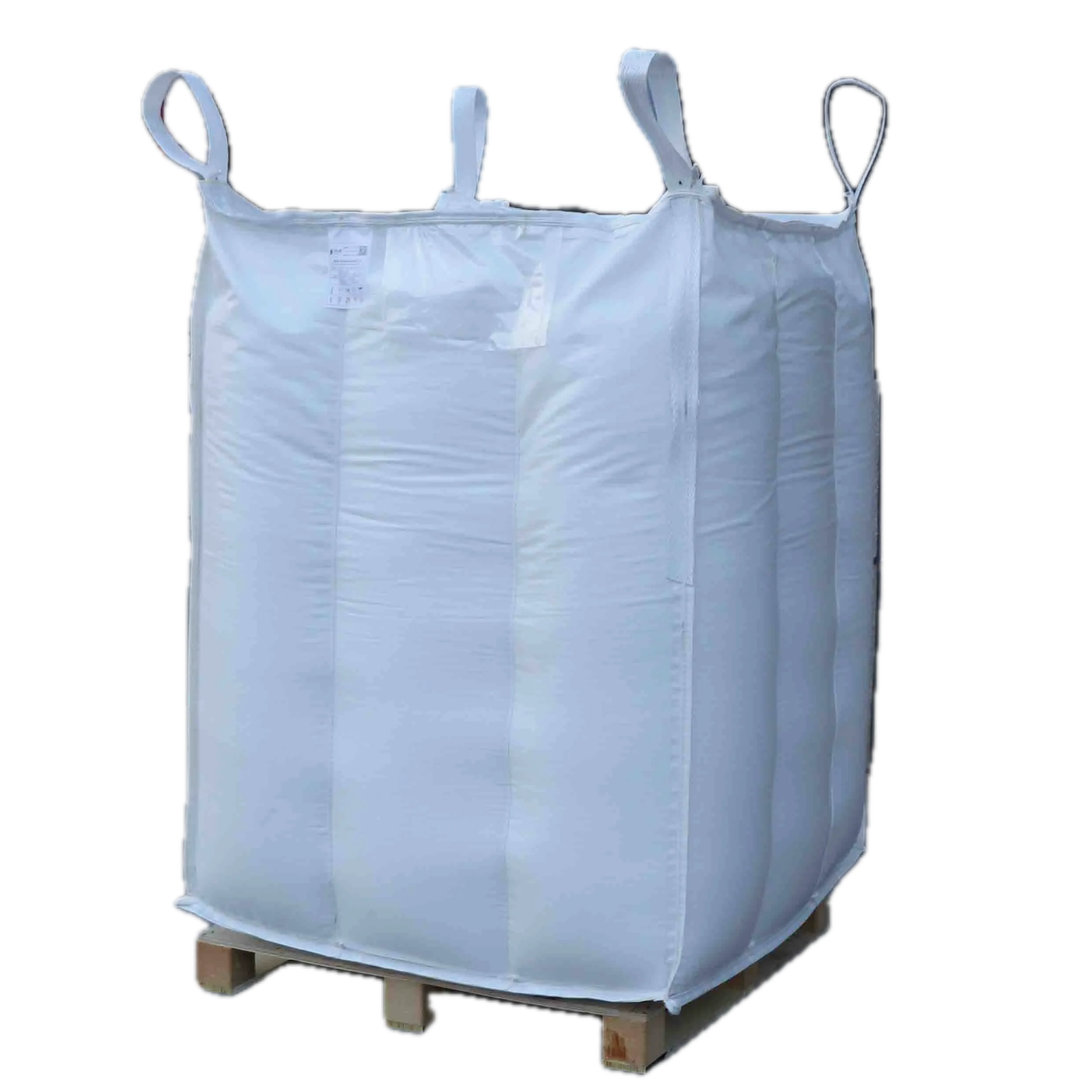 White jumbo bulk bag packaging for polycarboxylate superplasticizer powder on wooden pallet for industrial transportation and export