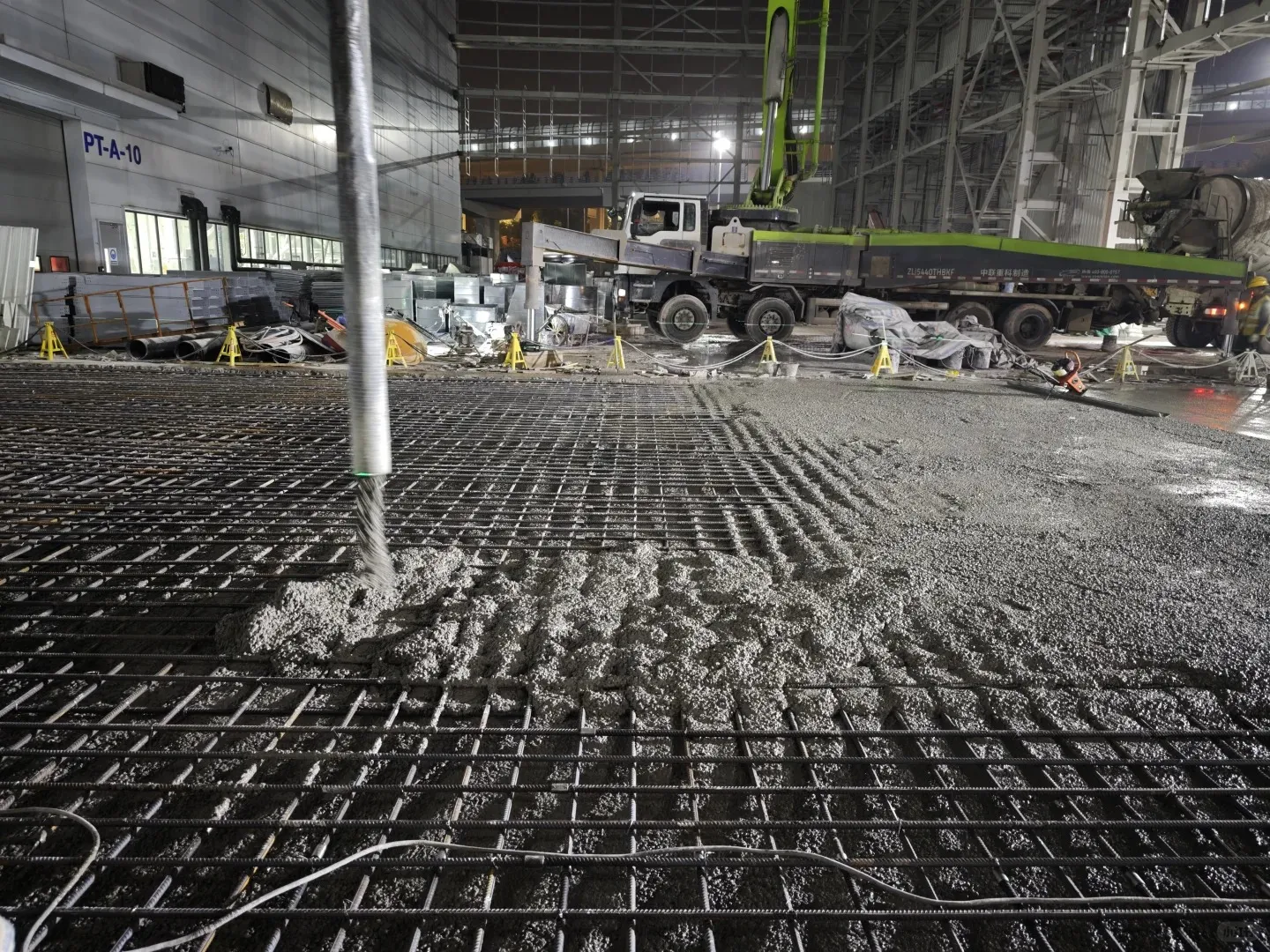 What Is a Concrete Polymer Additive? Types, Benefits, Applications